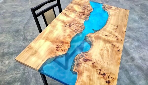 Premium 4 Seater Dining Table - Epoxy Resin & Wood