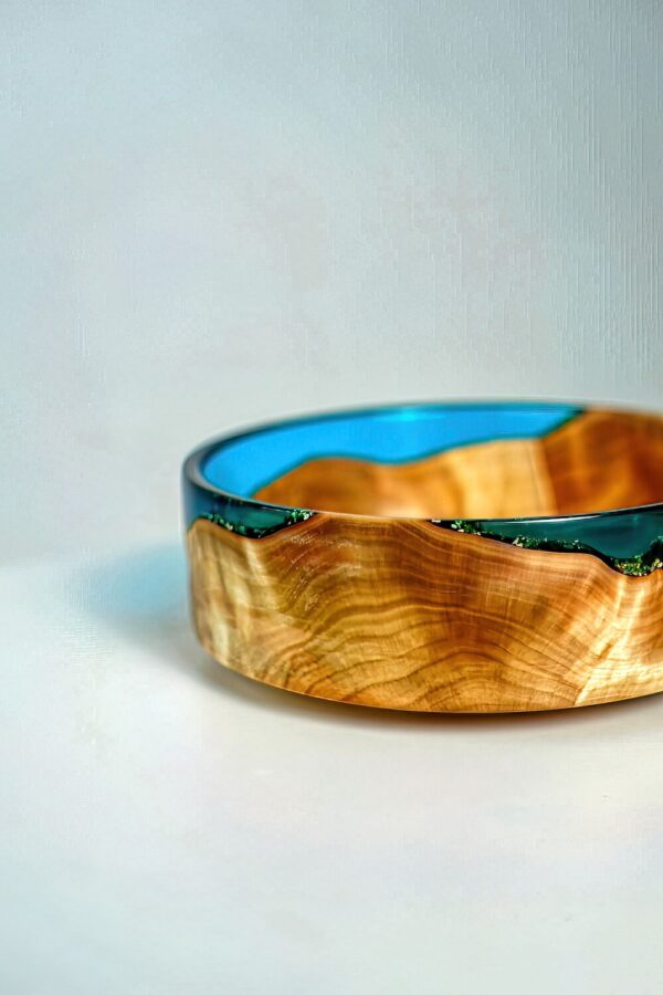 Trendy Resin & Teak Bowl